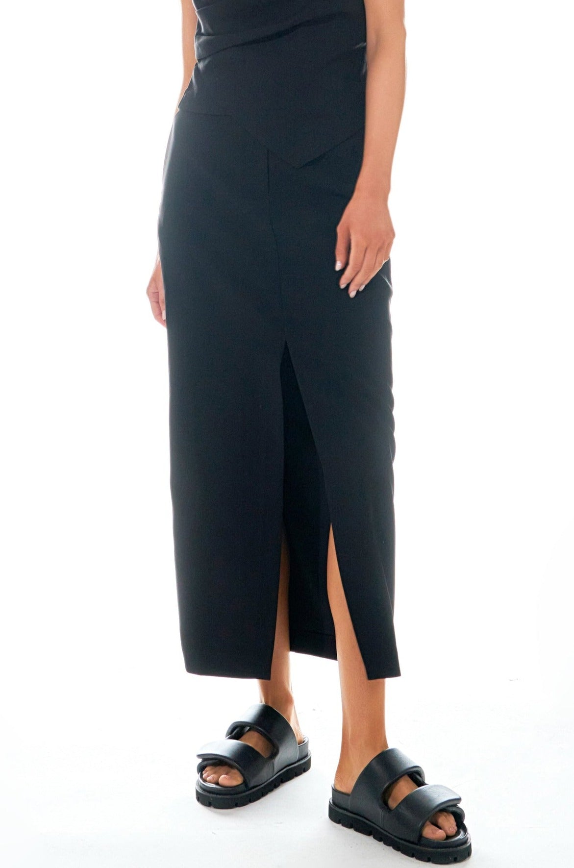 GREY LAB - Mid-Waisted Front Slit Maxi Skirt - SKIRTS available at Objectrare