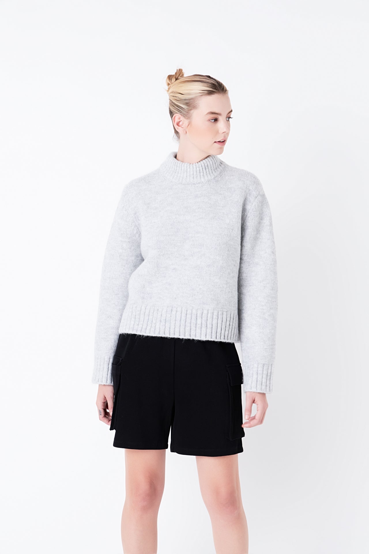 GREY LAB - Knit Shorts with Pockets - PANTS available at Objectrare