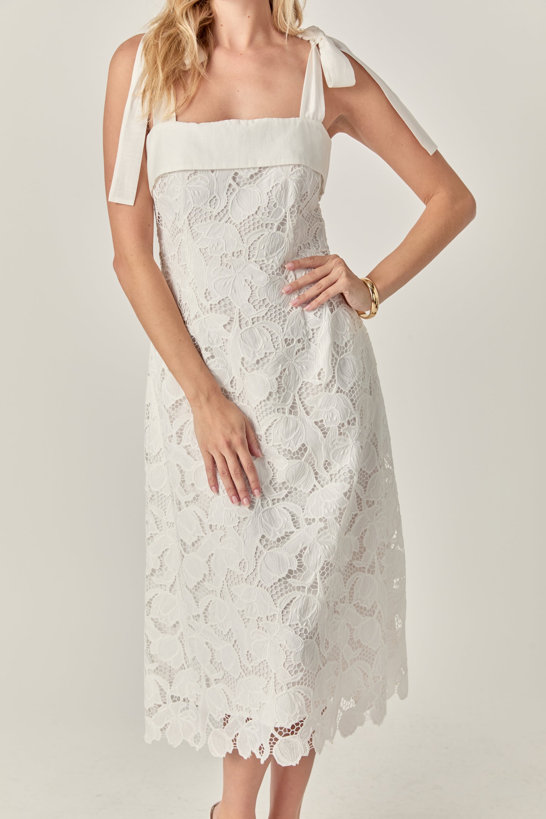 Bow Sleeveless Lace Midi Dress