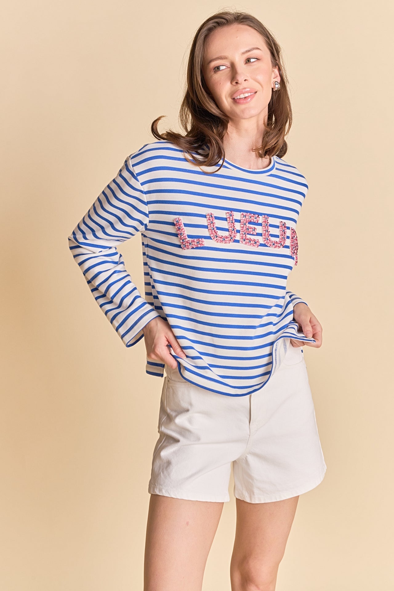 ENDLESS ROSE - Embellishment Sweatshirt - TOPS available at Objectrare