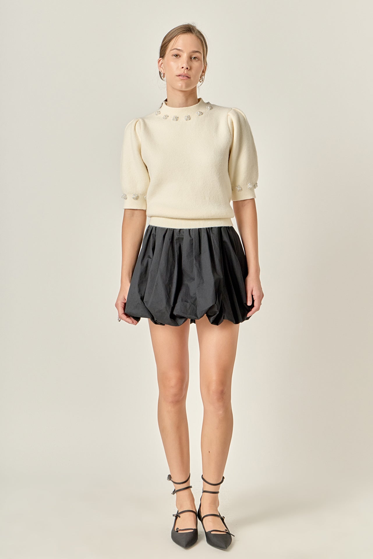 Pearl-Detail Puff Sleeve Knit Top