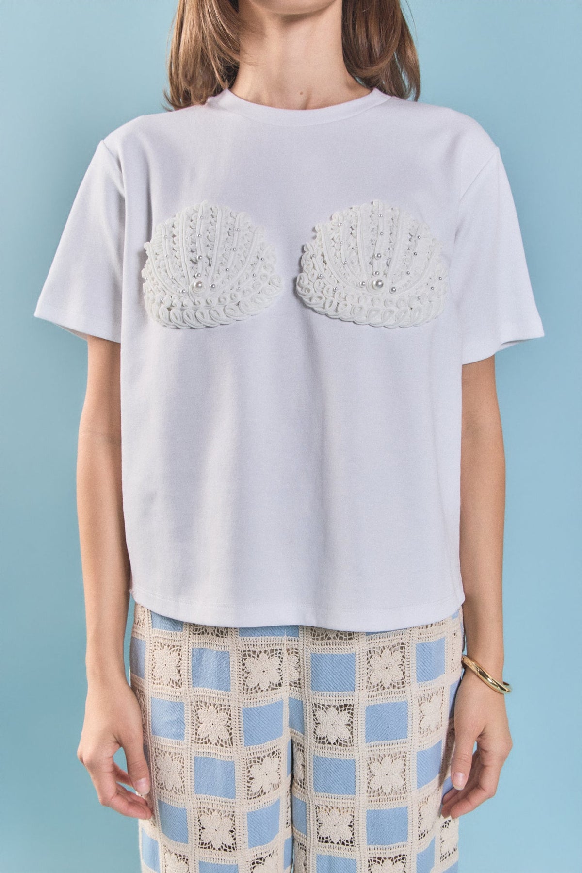 ENGLISH FACTORY - Pearl Seashell T-Shirt - TOPS available at Objectrare