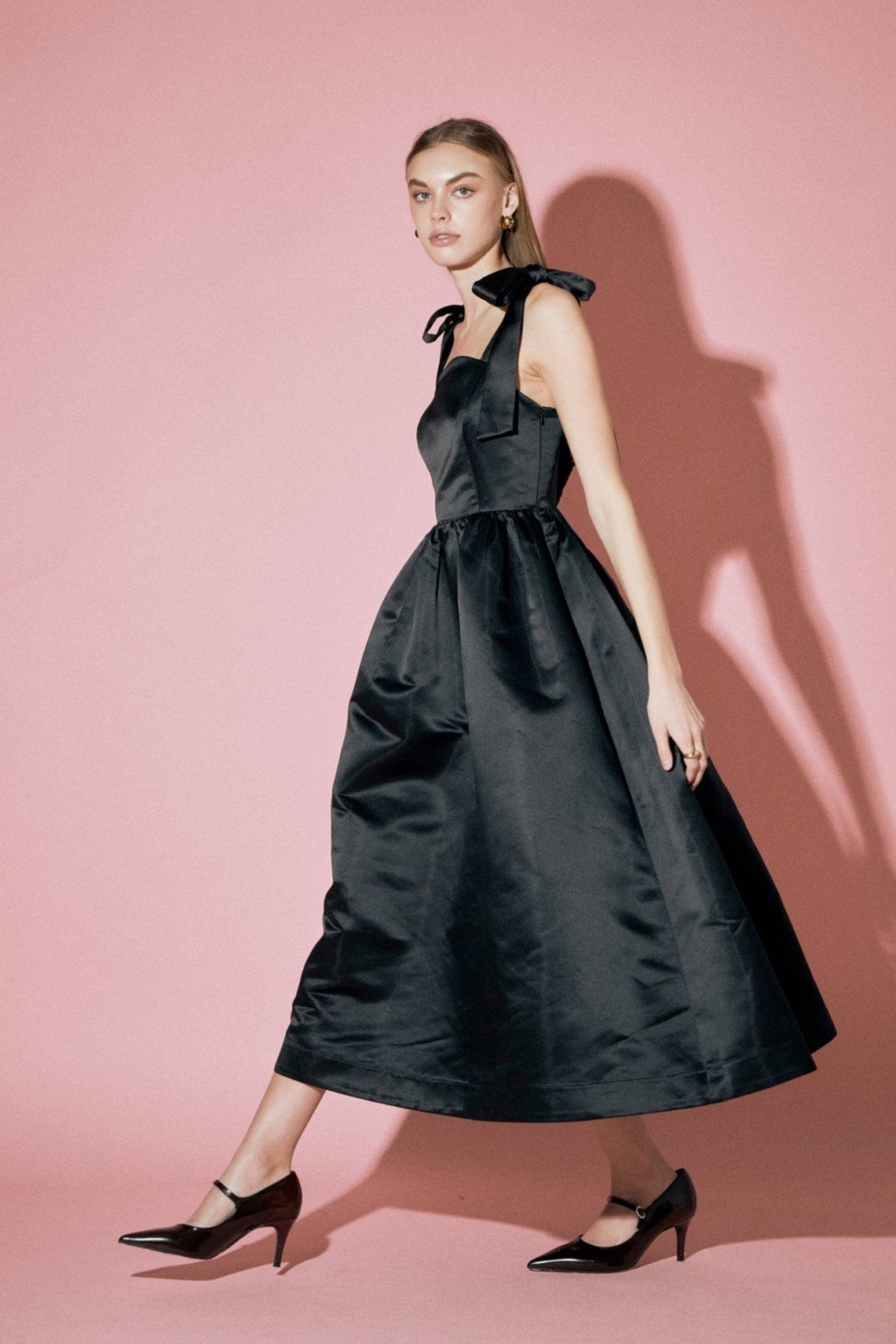 ENGLISH FACTORY - Bow Pointed Midi Dress - DRESSES available at Objectrare