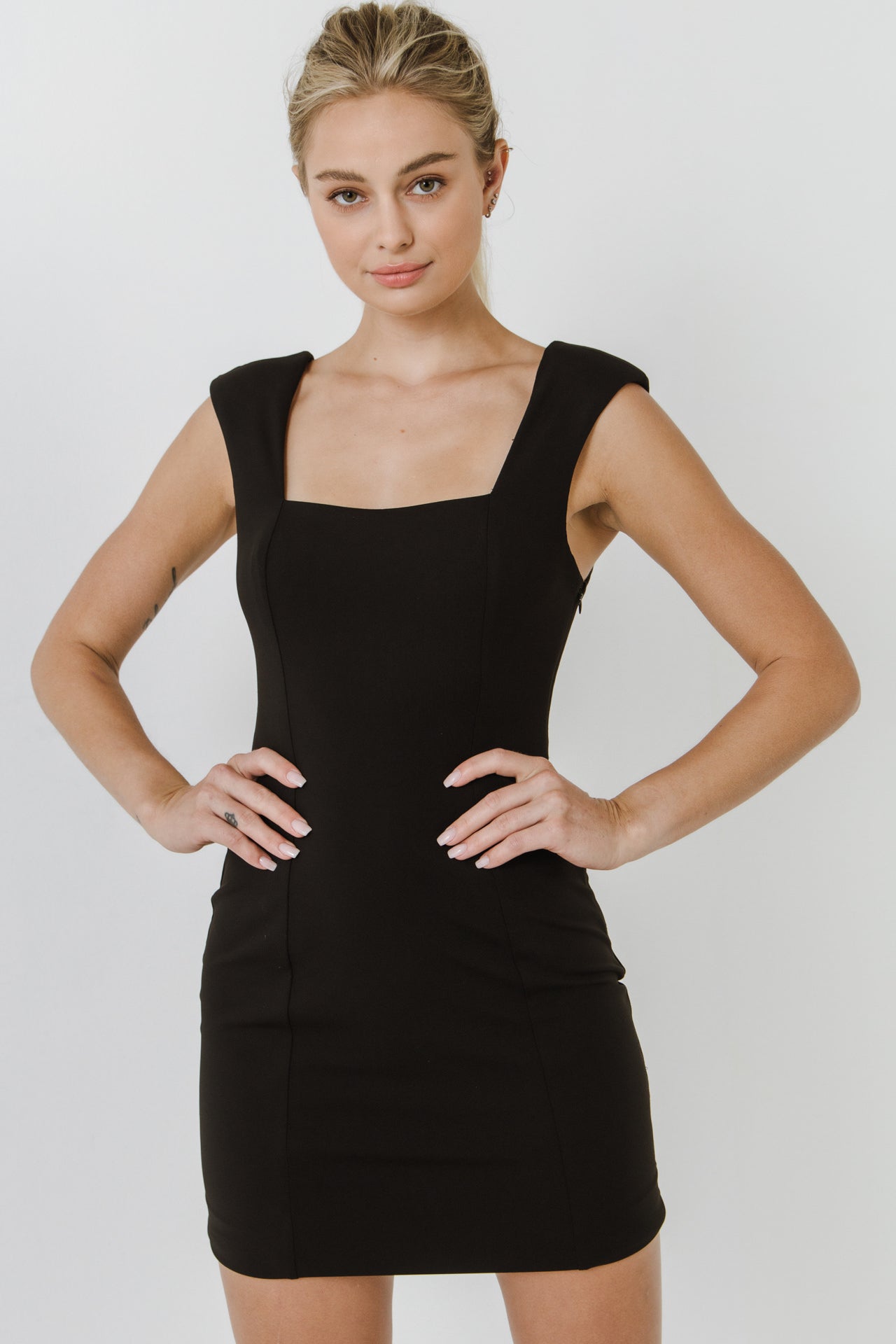 ENDLESS ROSE - Fitted Dress - DRESSES available at Objectrare