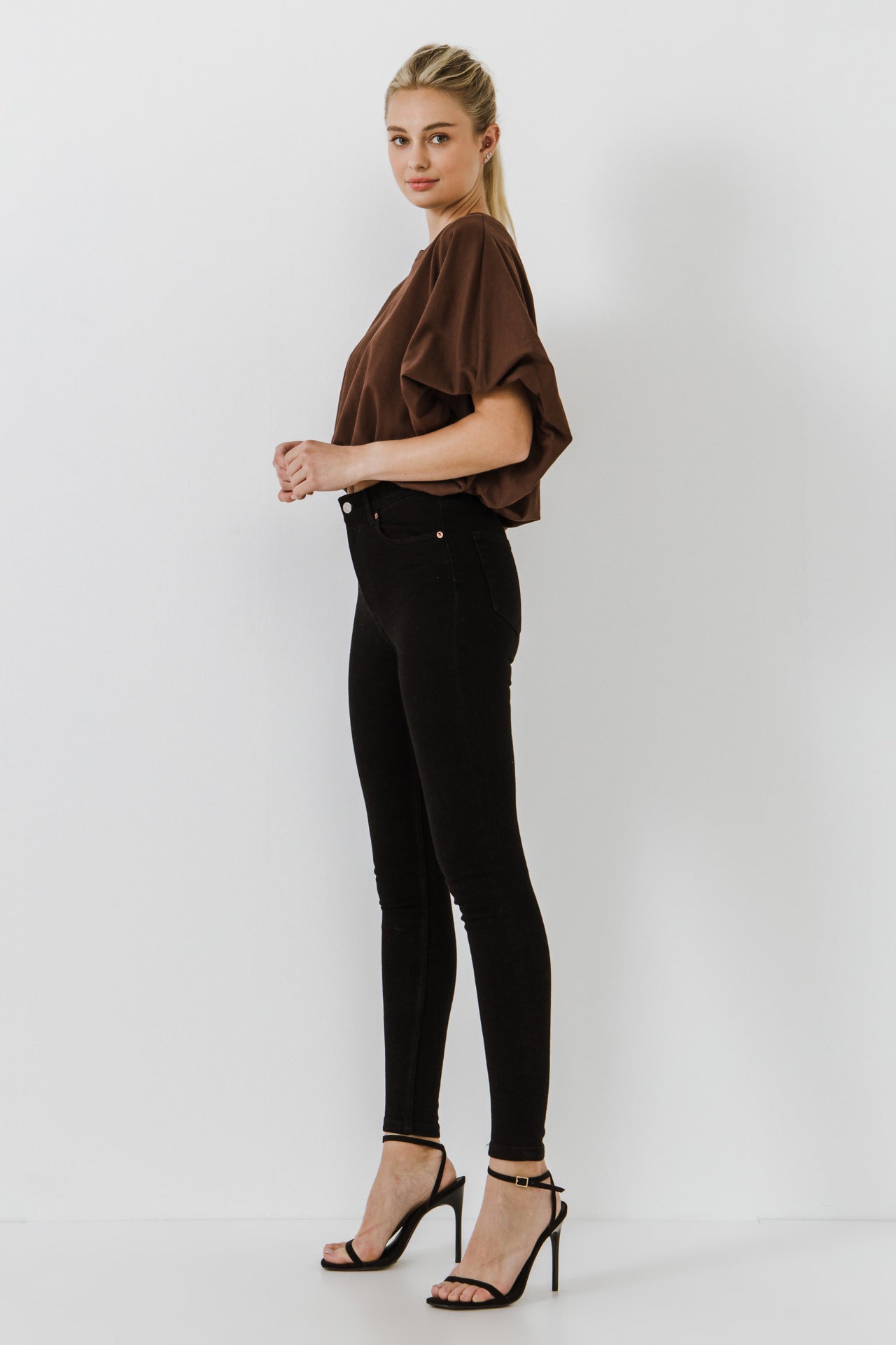 GREY LAB - High-Low Cropped T-Shirt - T-SHIRTS available at Objectrare