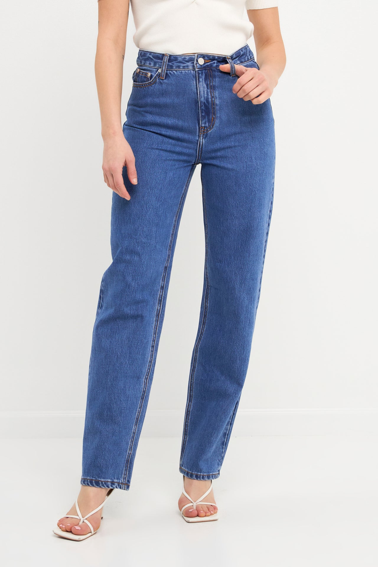 ENGLISH FACTORY - Straight Mom Jean - JEANS available at Objectrare