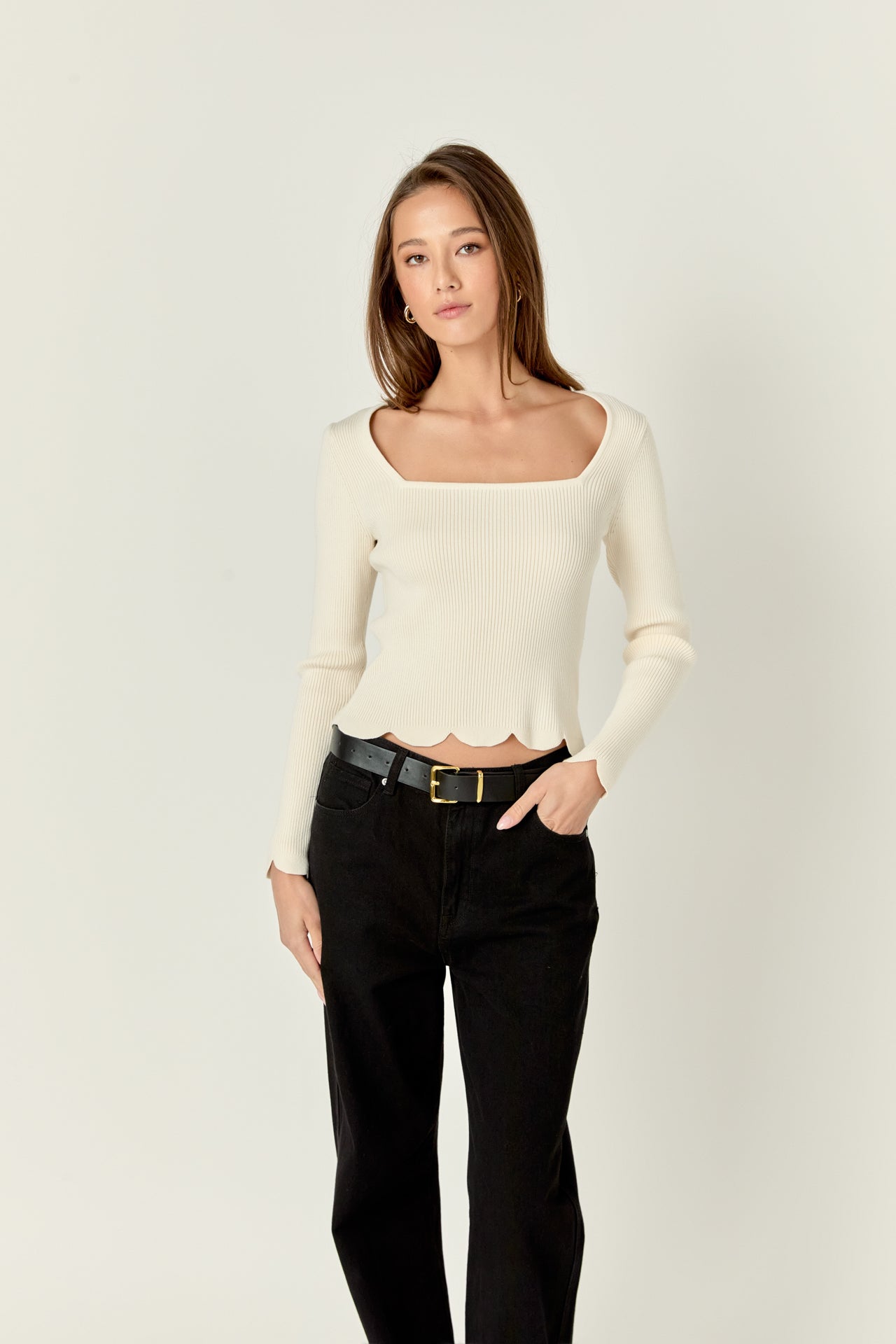 ENGLISH FACTORY - Scallop Hem Long Sleeve Sweater - SWEATERS & KNITS available at Objectrare