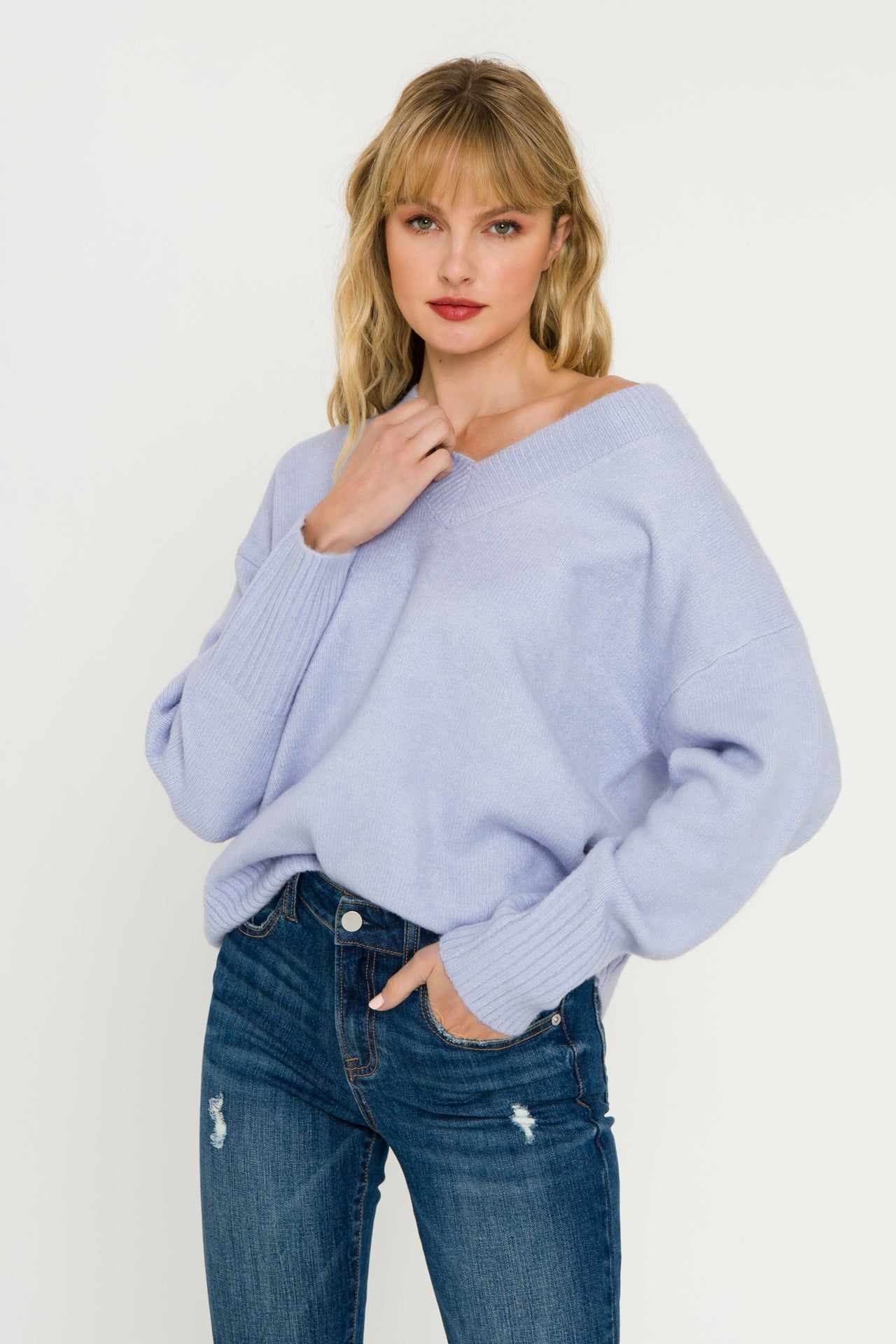 ENDLESS ROSE - V-Neck Long Sleeve Sweater - SWEATERS & KNITS available at Objectrare