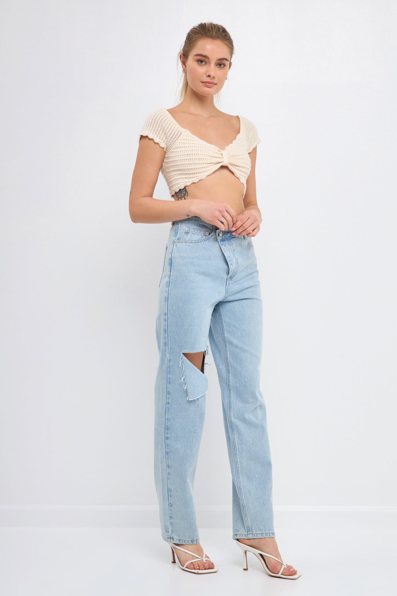 ENDLESS ROSE - Knit Top with Bow Detail - SWEATERS & KNITS available at Objectrare
