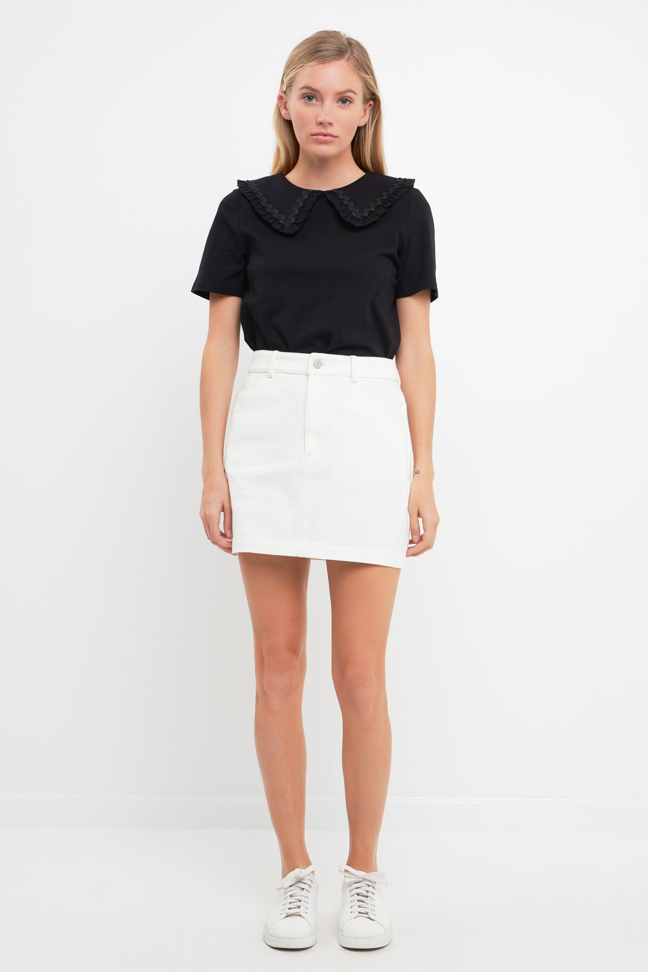 ENGLISH FACTORY - Rickrack Trim Collar T-Shirt - TOPS available at Objectrare