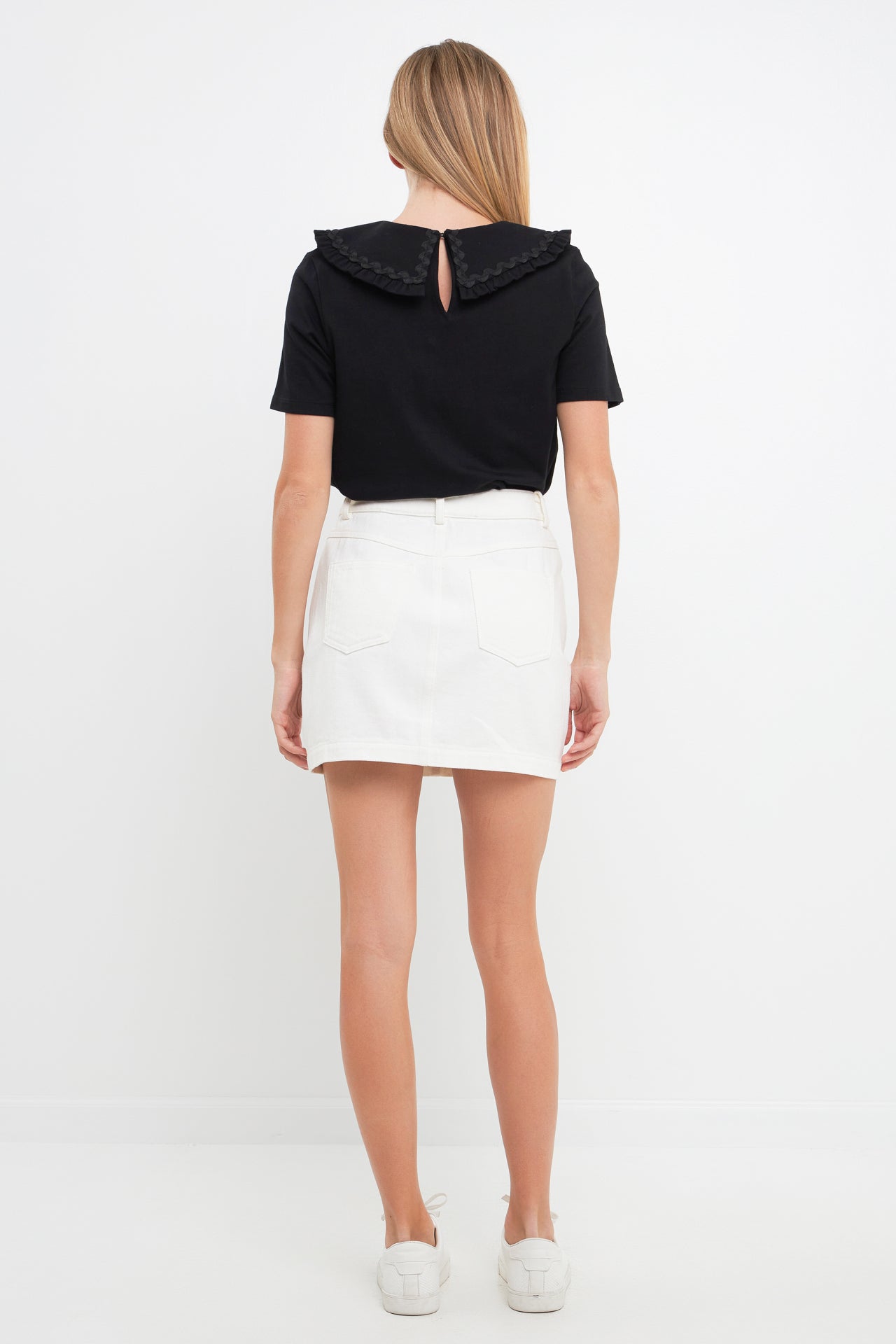 ENGLISH FACTORY - Rickrack Trim Collar T-Shirt - TOPS available at Objectrare