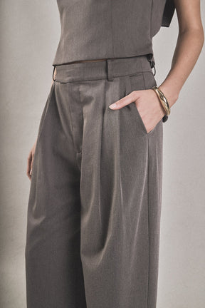 ENDLESS ROSE - Relaxed Trouser with Pleats - PANTS available at Objectrare