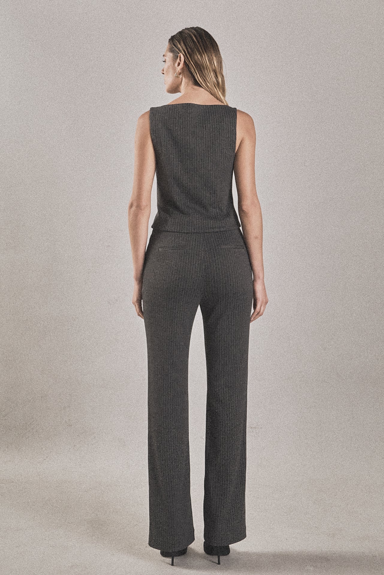 ENDLESS ROSE - Stretch Knit Vest Top - SWEATERS & KNITS available at Objectrare