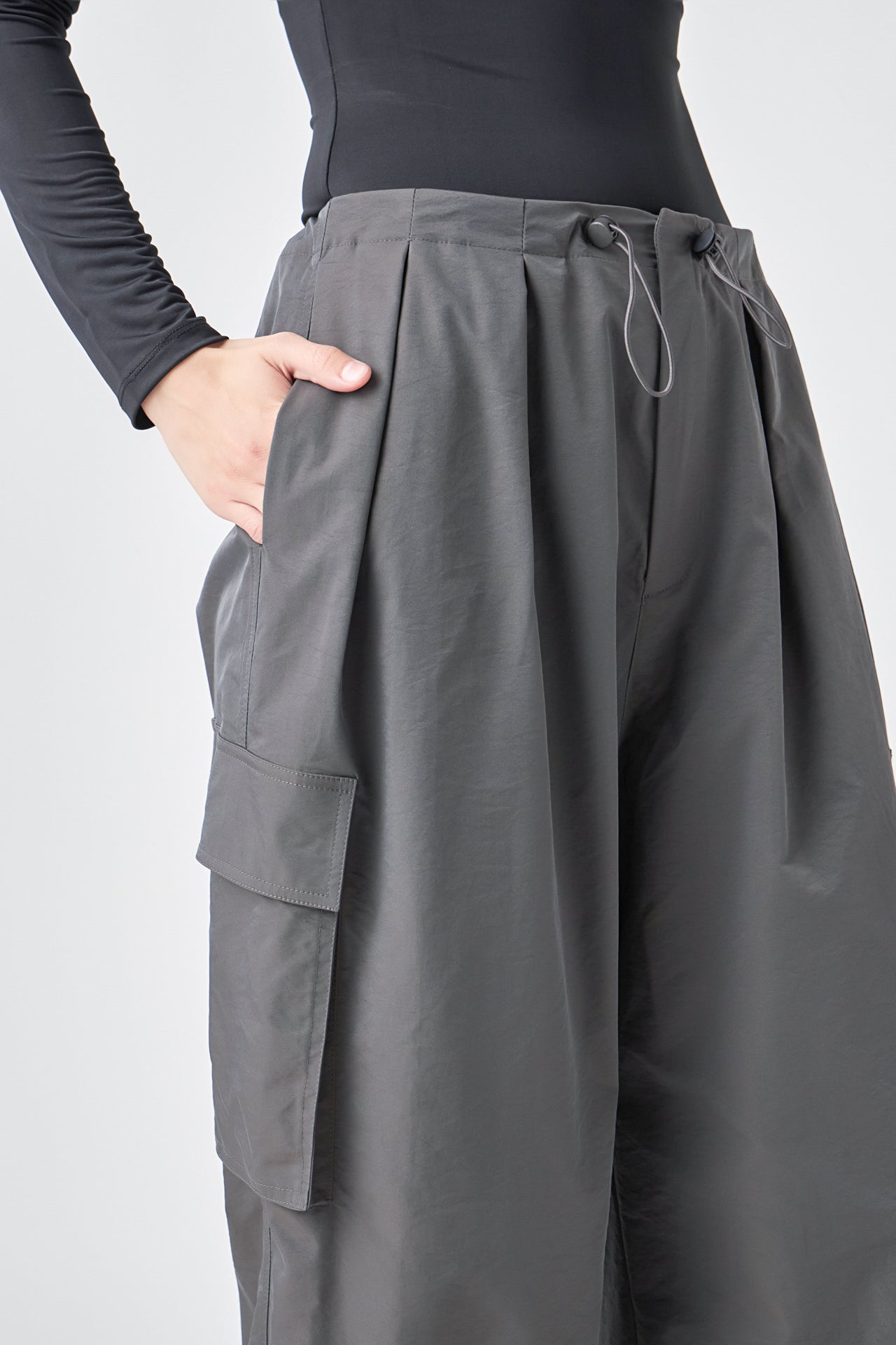 GREY LAB - Grey Lab - Low Waisted Pleated Cargo Pants - PANTS available at Objectrare