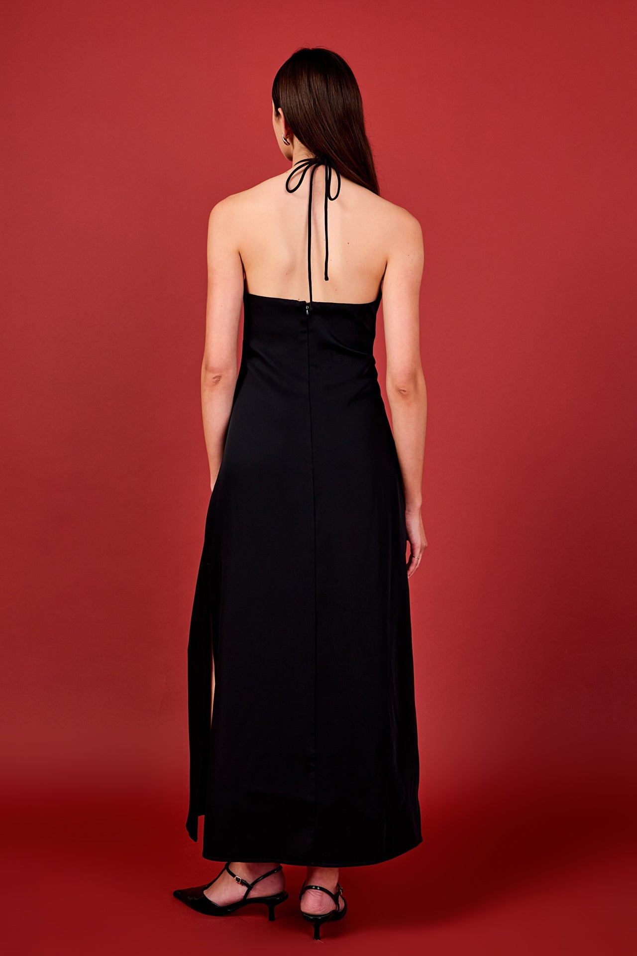 ENDLESS ROSE - Halter Neck Maxi Dress - DRESSES available at Objectrare