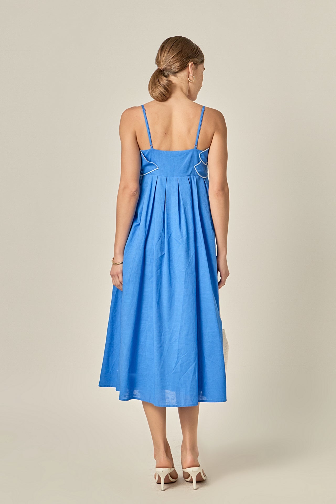 Floral Applique Pleated Midi Dress