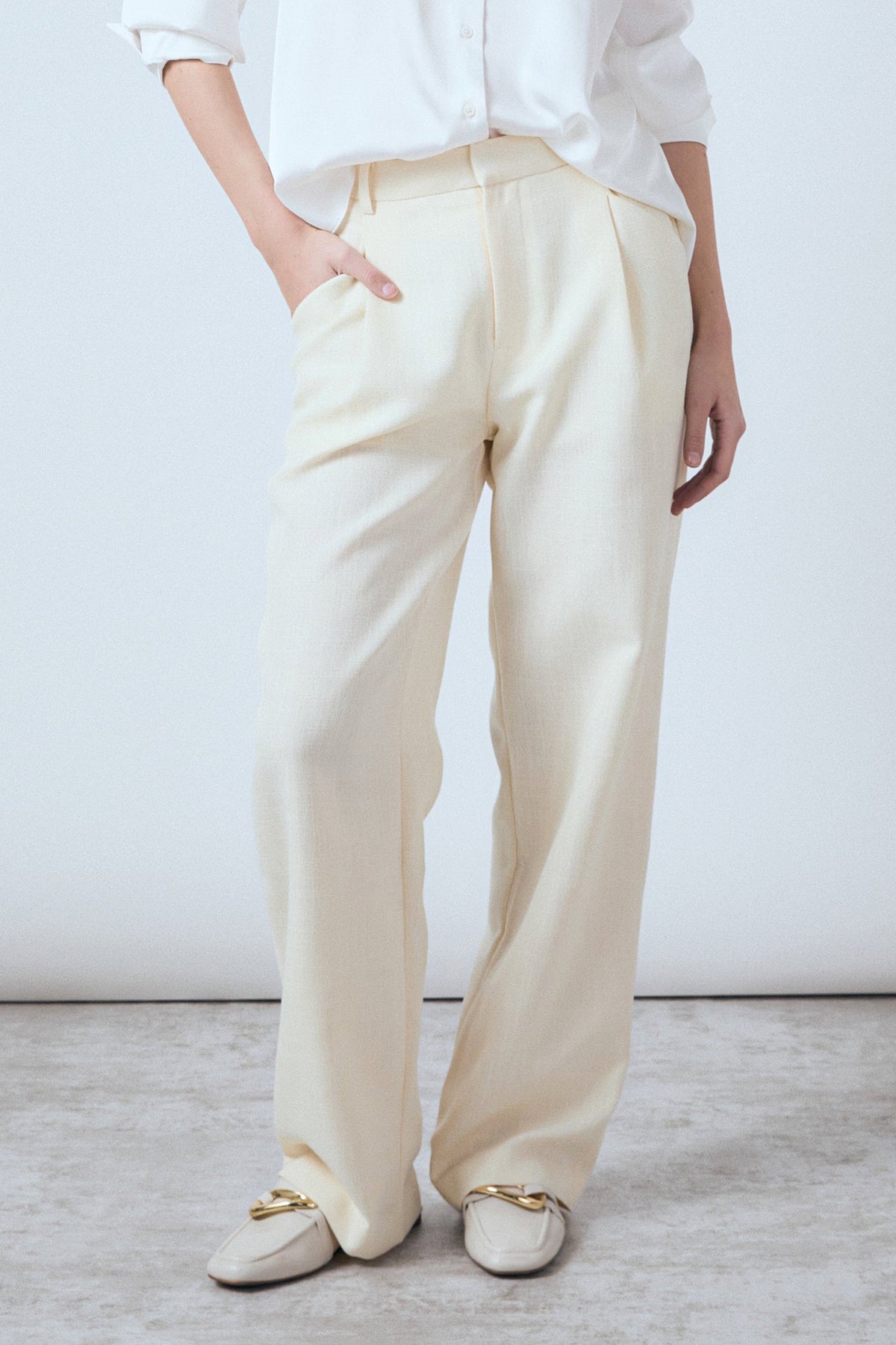 ENDLESS ROSE - Endless Rose - Ashton High Waisted Pleated Linen Pants - PANTS available at Objectrare