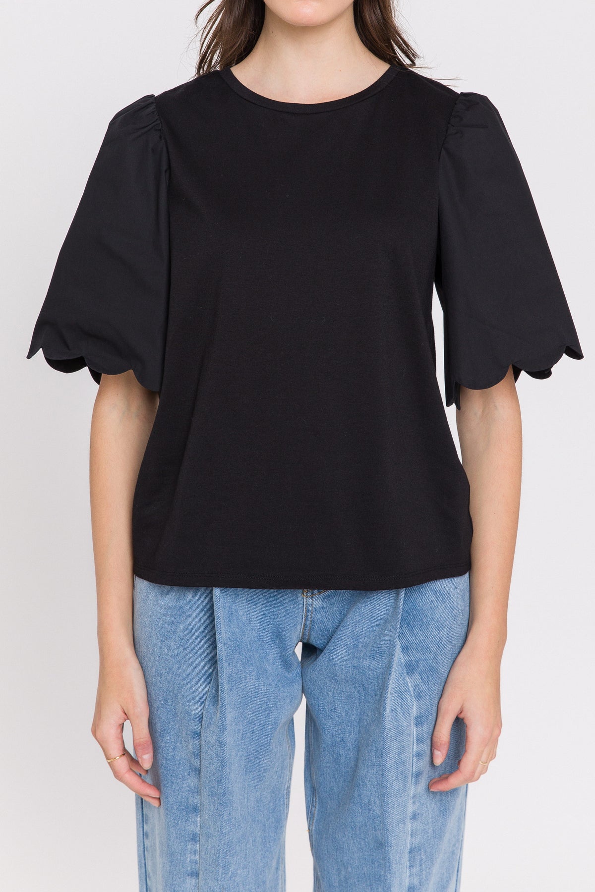 Scalloped Sleeve Top
