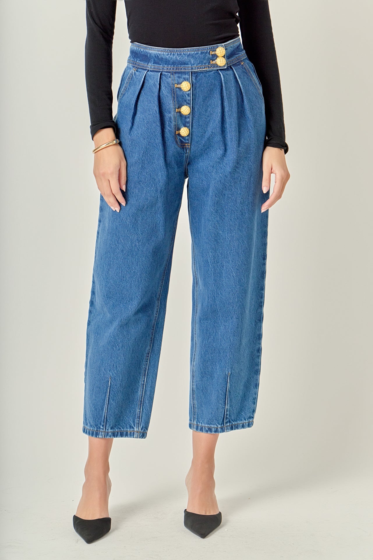 ENGLISH FACTORY - Premium Denim Cropped Trousers - JEANS available at Objectrare