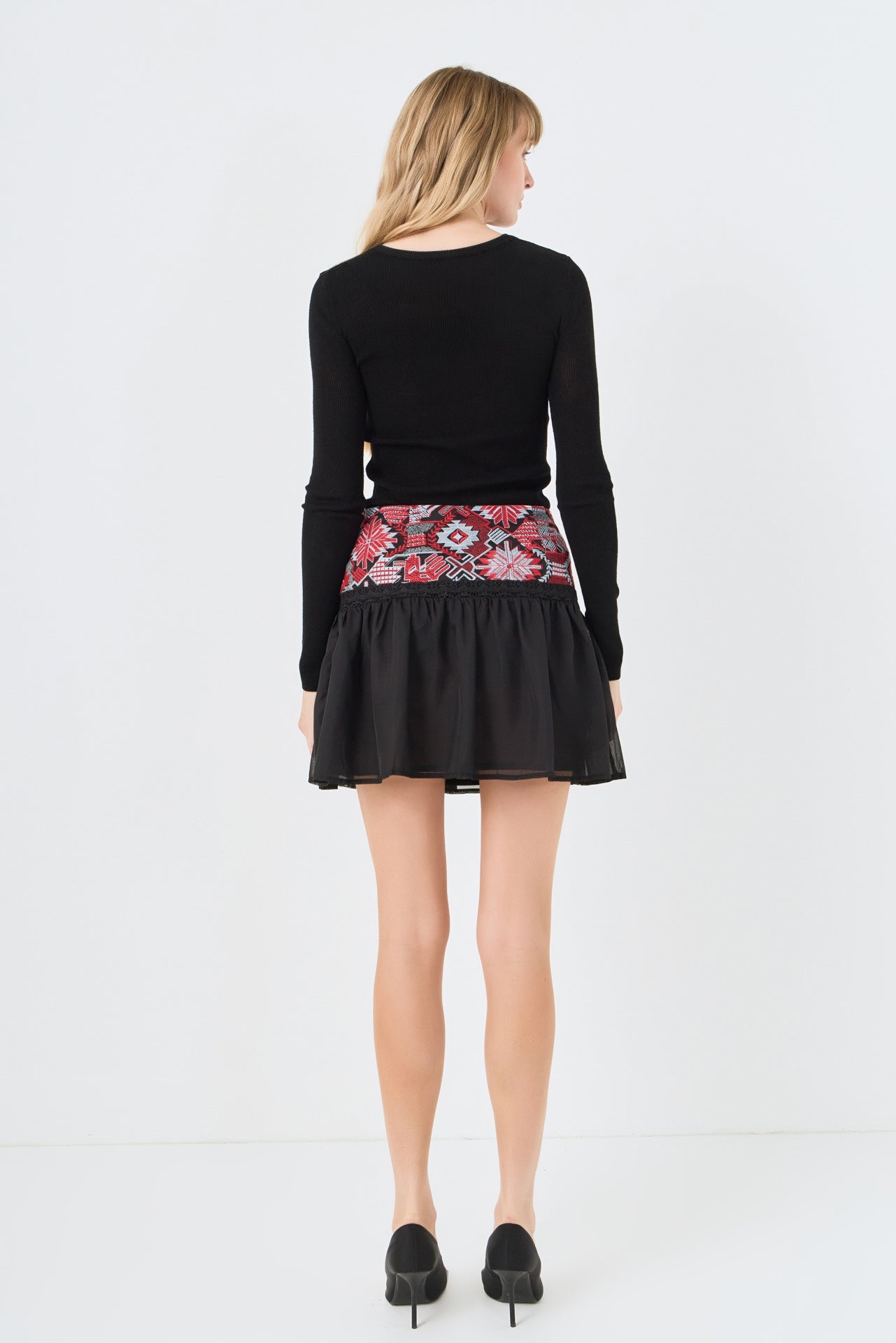ENDLESS ROSE - Dorian Embroidered Mini Skirt - SKIRTS available at Objectrare
