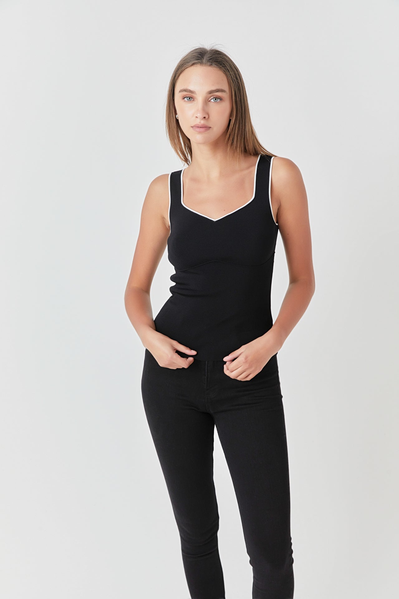 ENDLESS ROSE - Contrast Binding Sweetheart Knit Top - TOPS available at Objectrare