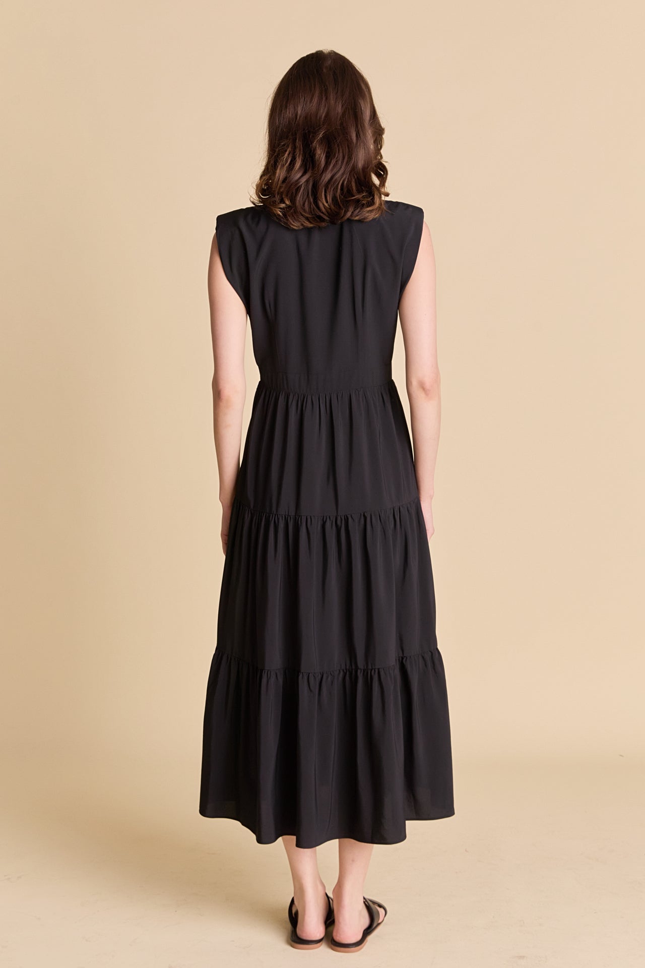 Pintuck Details Sleeveless Midi Dress