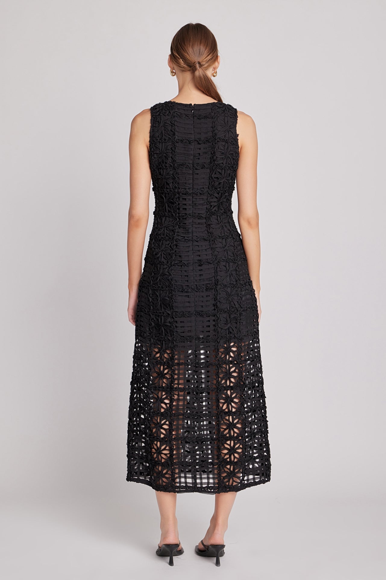 Textured Sleeveless Maxi Dress