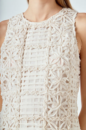 Textured Sleeveless Maxi Dress