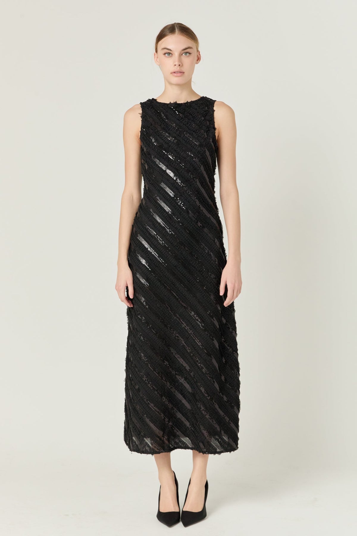 ENDLESS ROSE - Textured Sleeveless Maxi Dress - DRESSES available at Objectrare