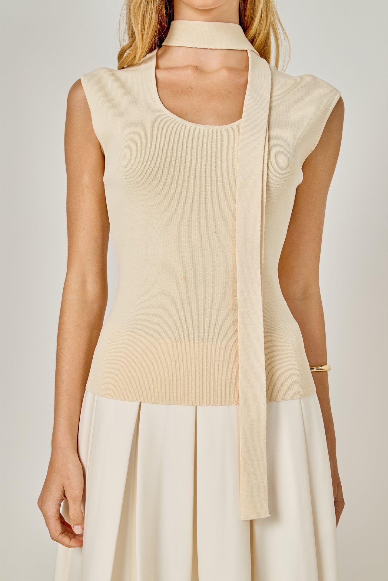 ENDLESS ROSE - Knitted Neckband Top - TOPS available at Objectrare