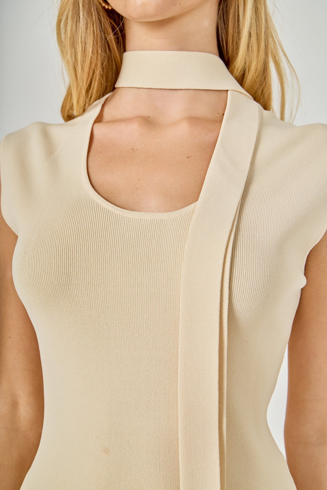 ENDLESS ROSE - Knitted Neckband Top - TOPS available at Objectrare