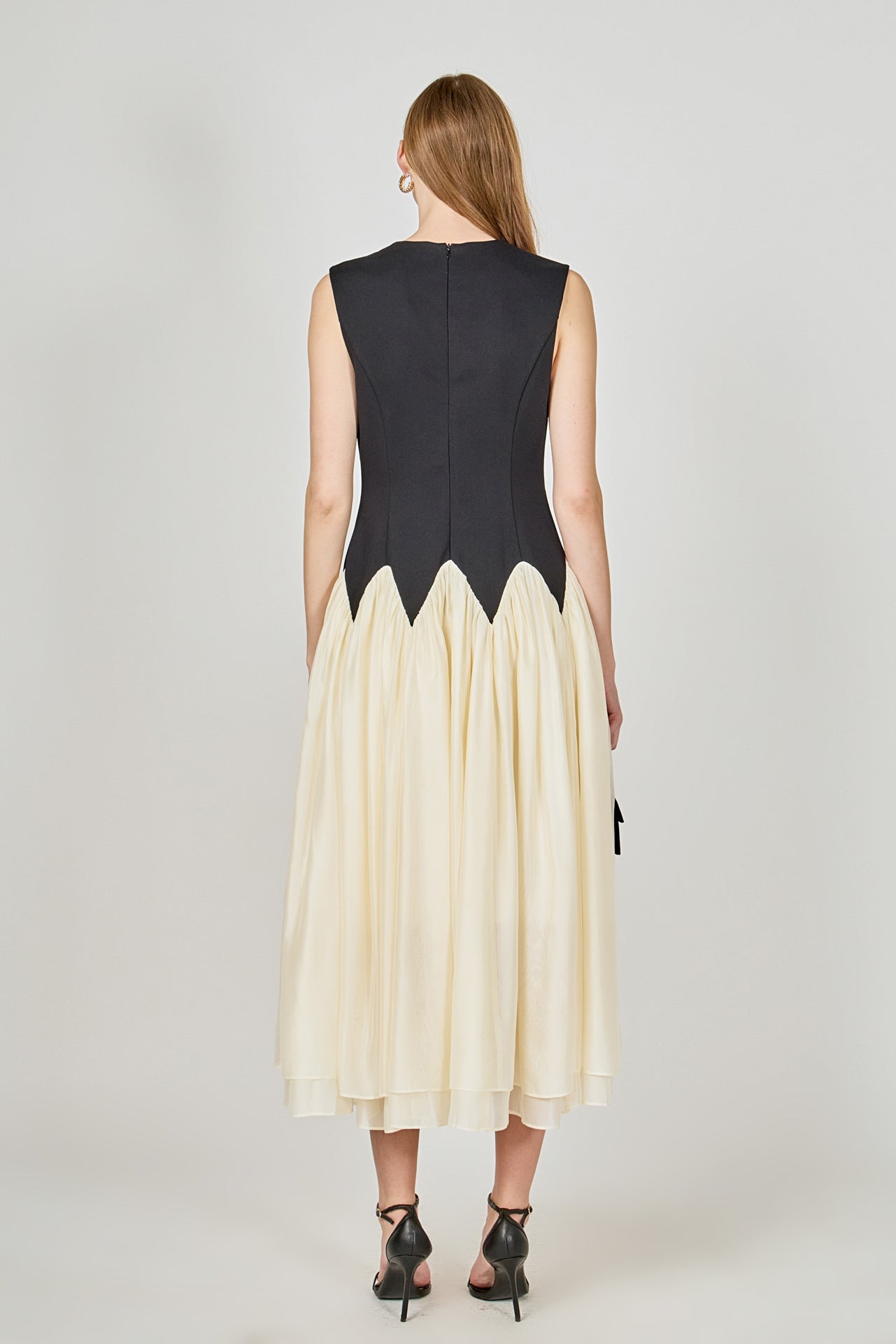 ENDLESS ROSE - Contrast Color Midi Dress - DRESSES available at Objectrare