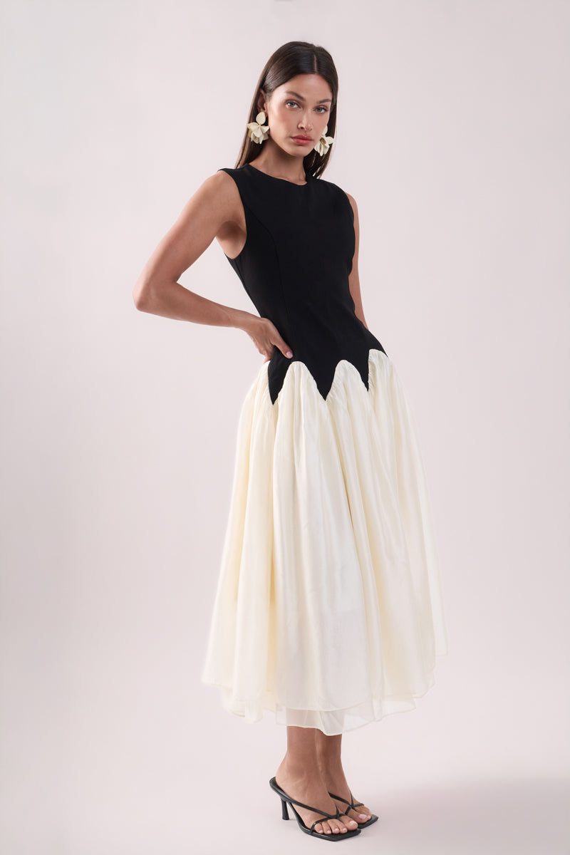 ENDLESS ROSE - Contrast Color Midi Dress - DRESSES available at Objectrare