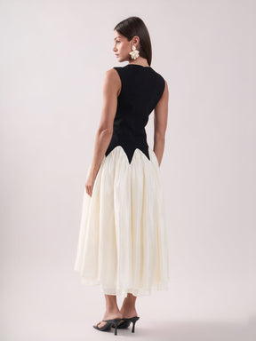 ENDLESS ROSE - Contrast Color Midi Dress - DRESSES available at Objectrare