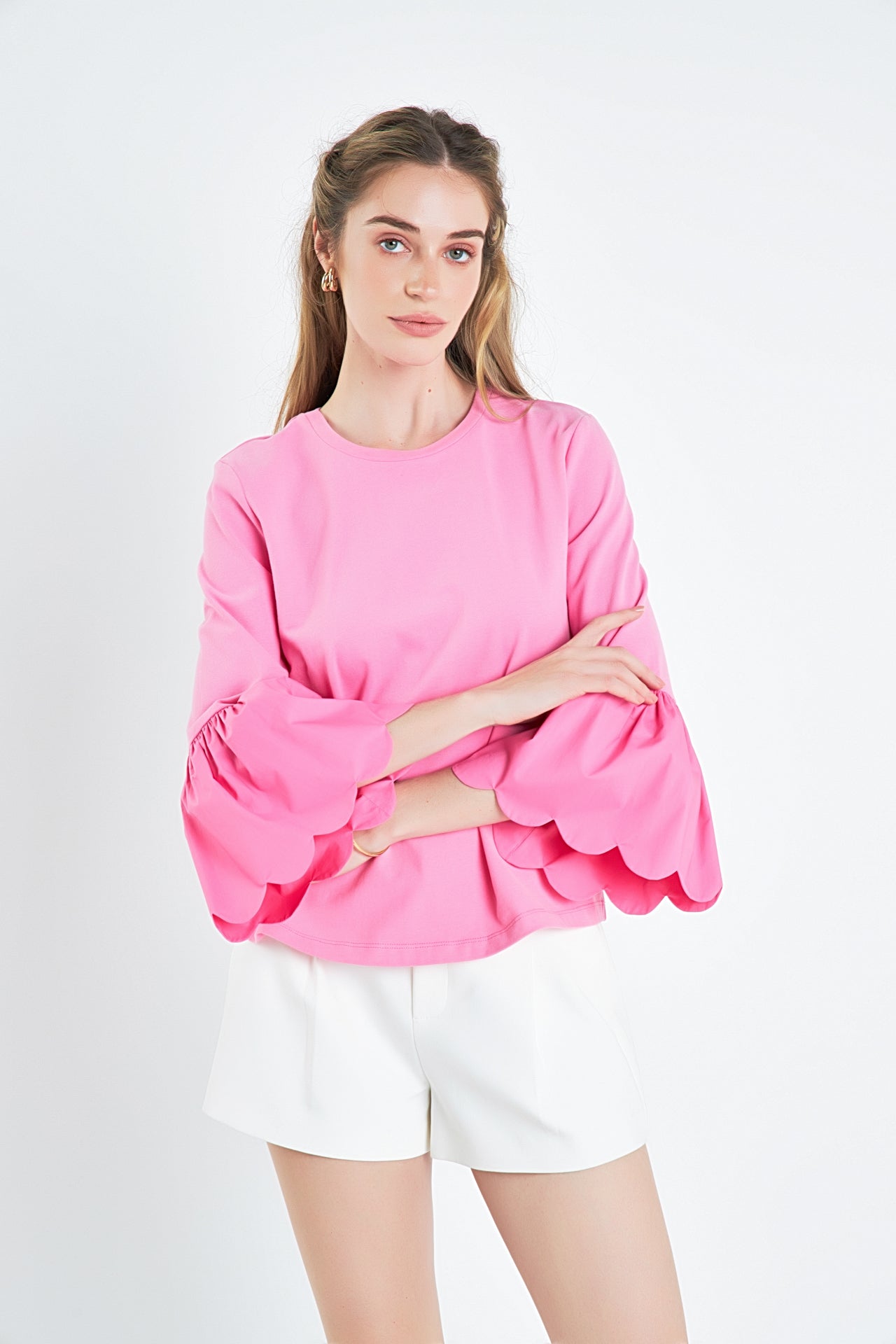 Scallop Bell Sleeve T-Shirt