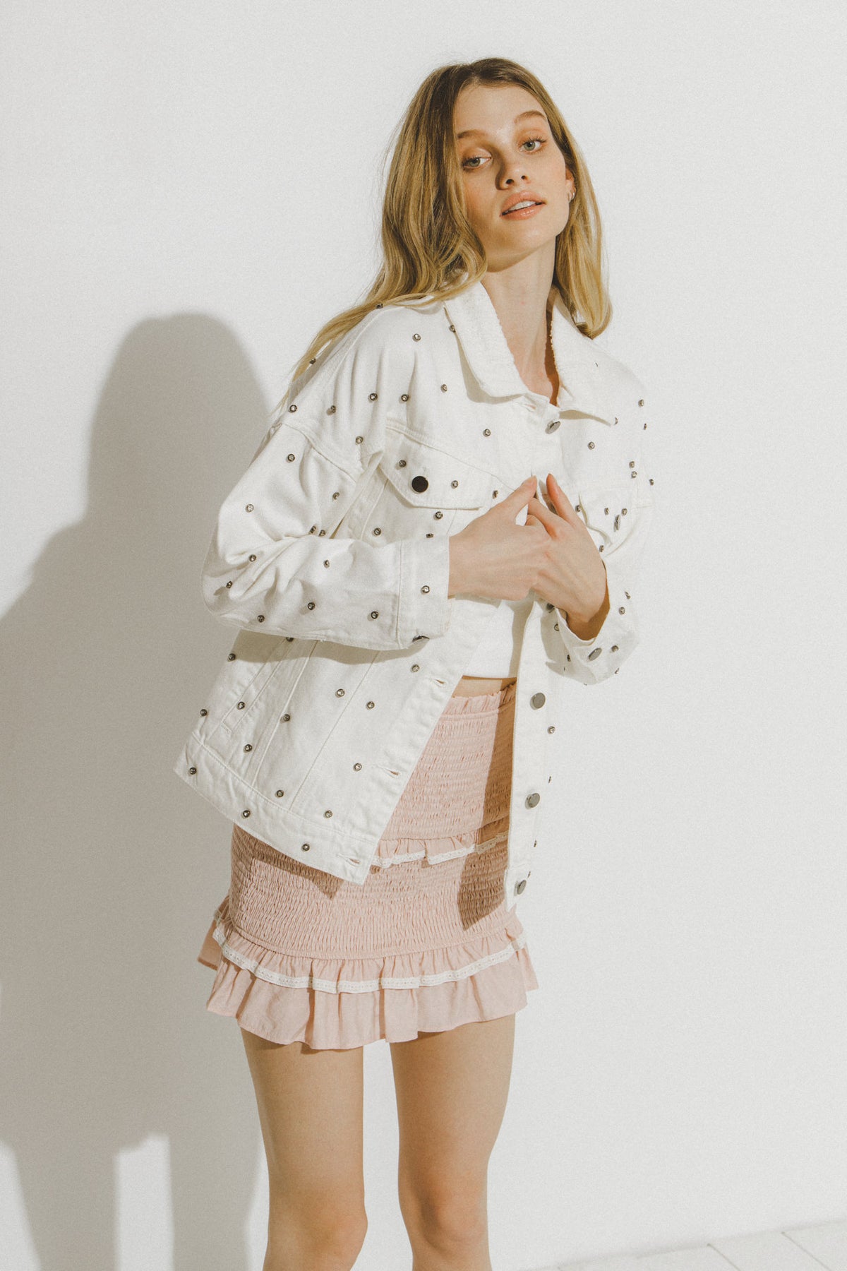 Tiered Ruffle Detail with Lace Trim Mini Skirt