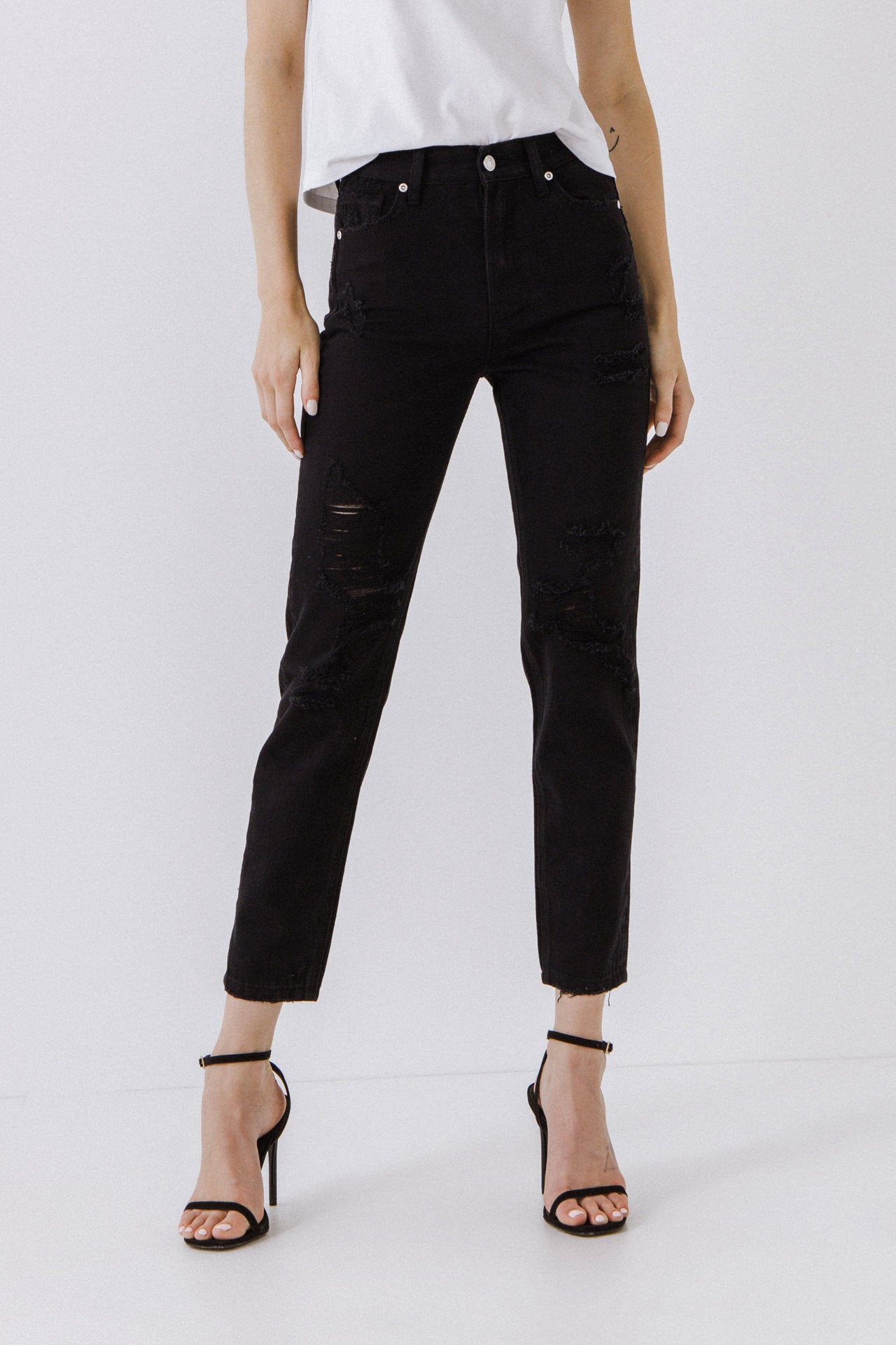 ENDLESS ROSE - Destroyed Jeans - JEANS available at Objectrare