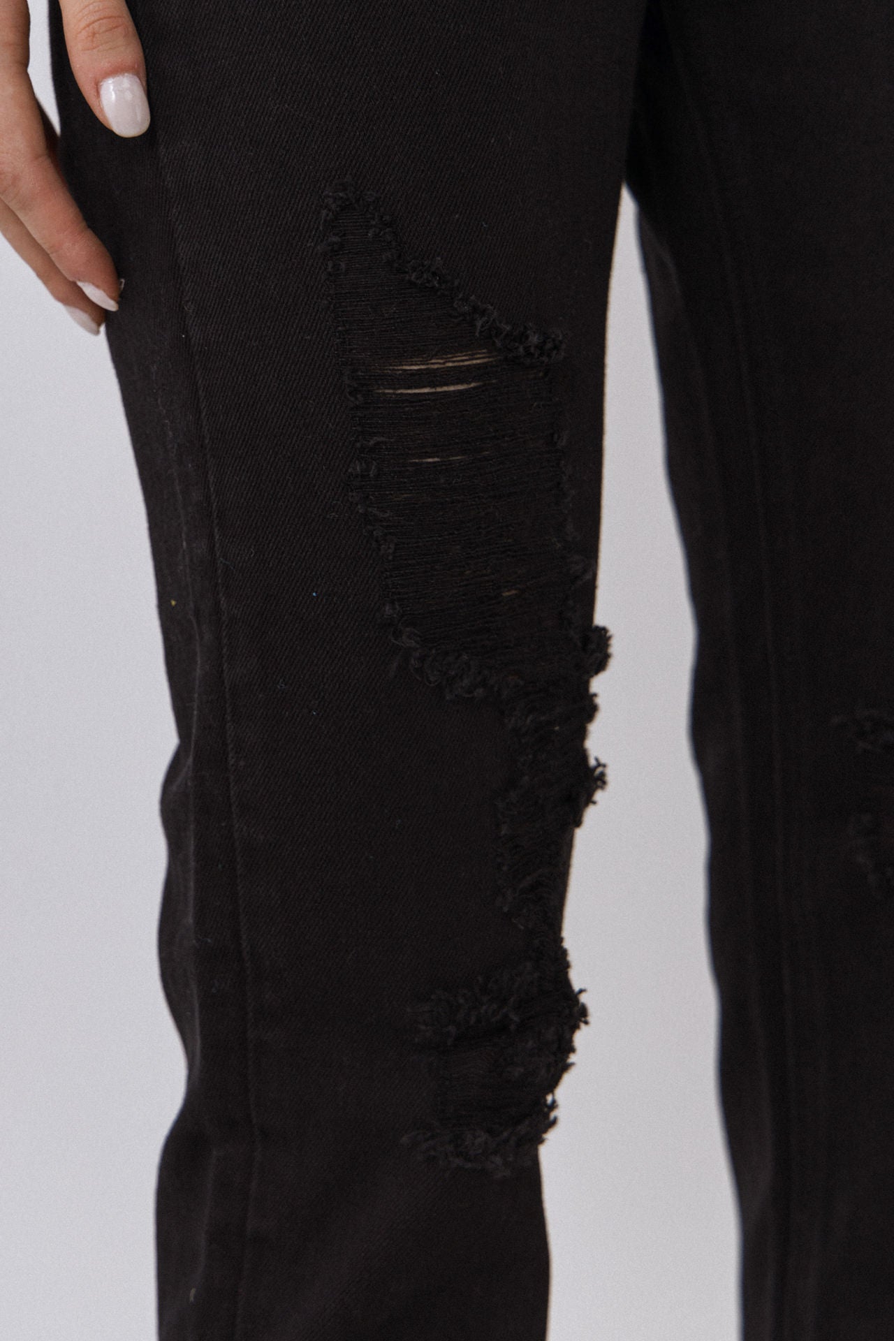 ENDLESS ROSE - Destroyed Jeans - JEANS available at Objectrare