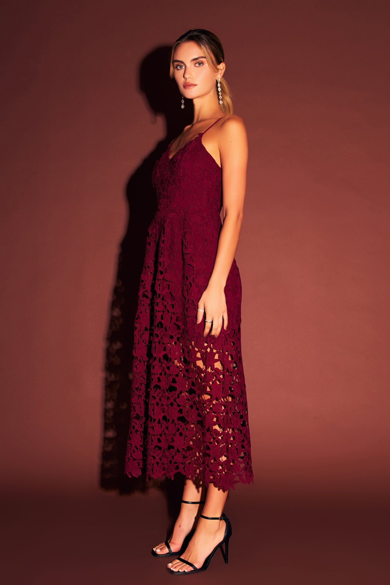 Endless Rose - Lace Midi Dress