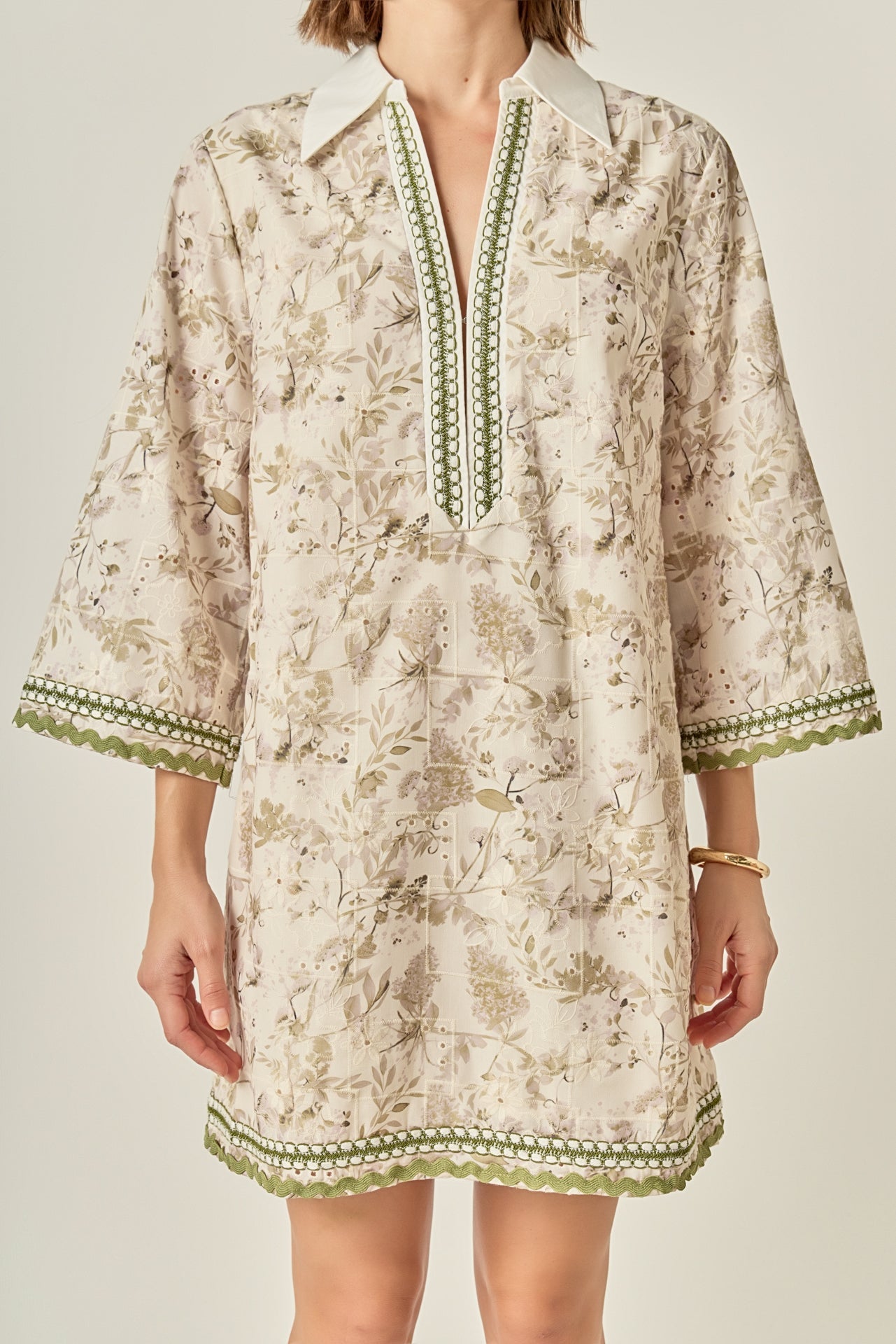 Floral Embroidery Mini Dress Floral Embroidery Mini Dress