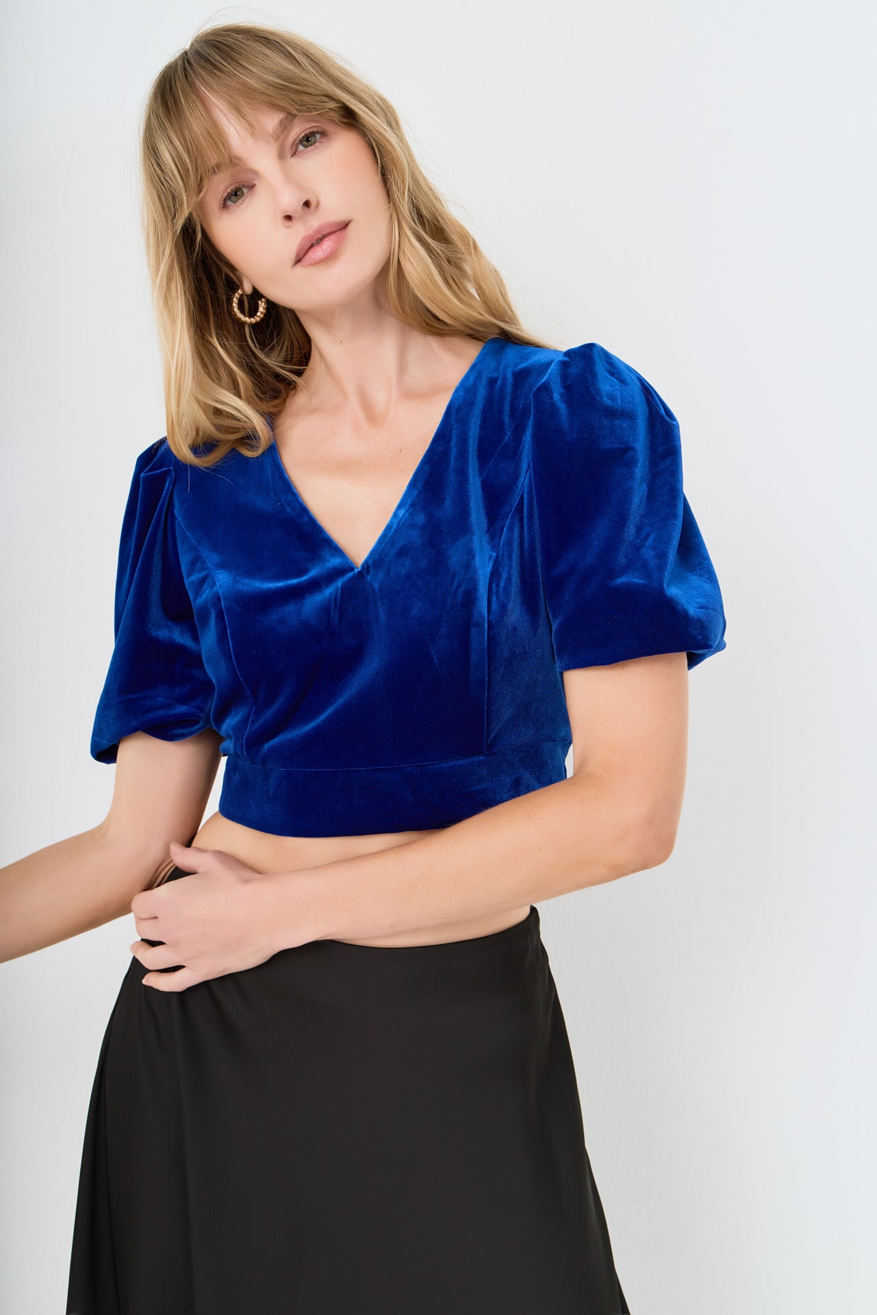 Cropped Velvet Puff Sleeve Top
