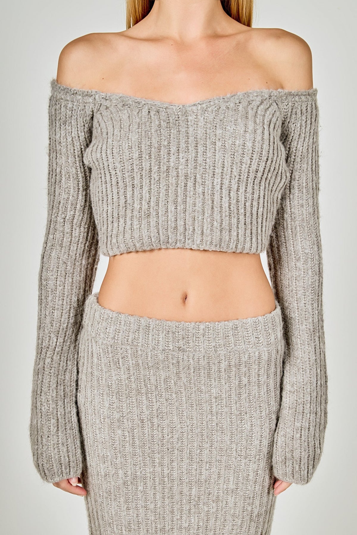 ENDLESS ROSE - Women's Cropped Long Sleeve Sweater - SWEATERS & KNITS available at Objectrare