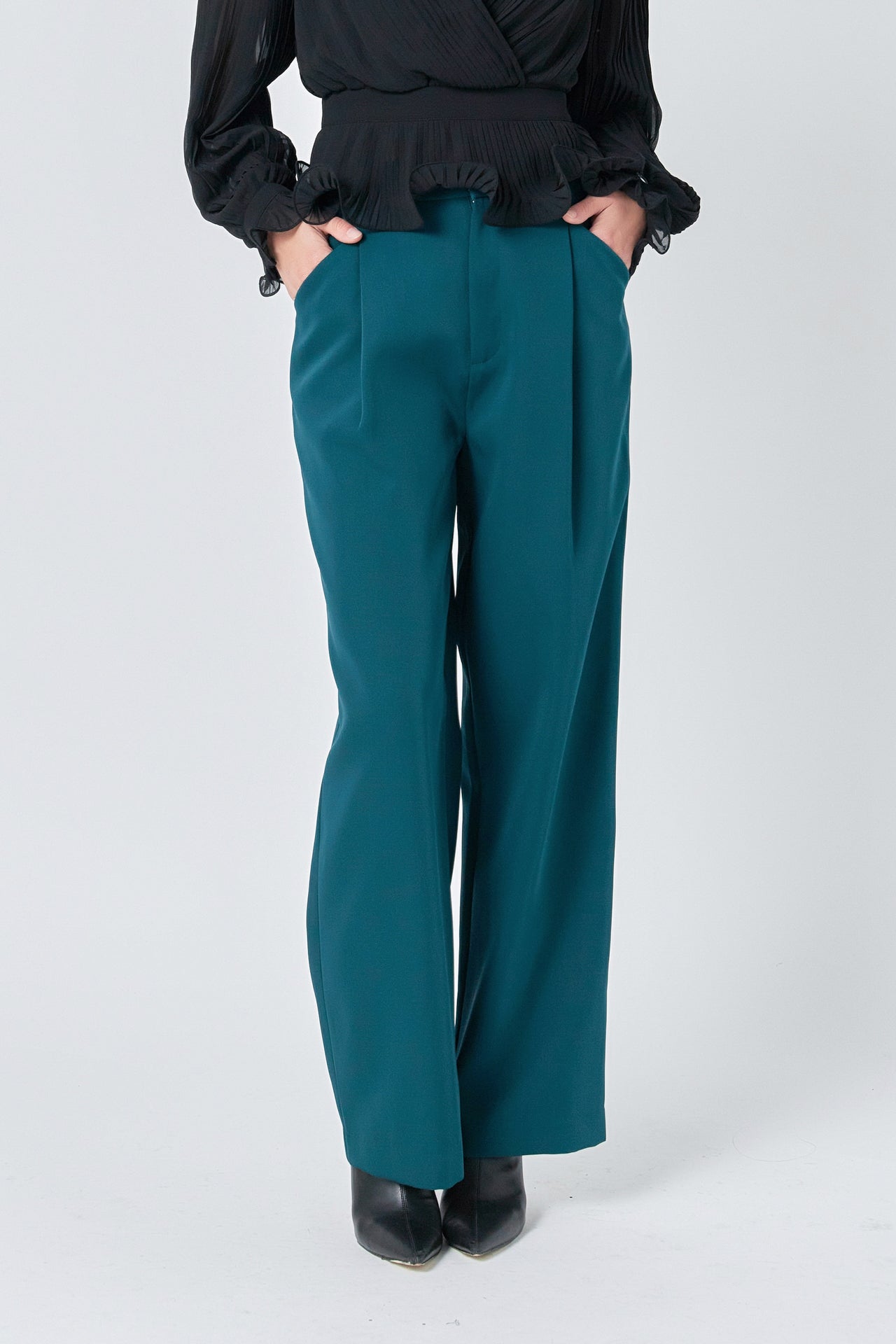 ENDLESS ROSE - High-Waisted Suit Trousers - PANTS available at Objectrare