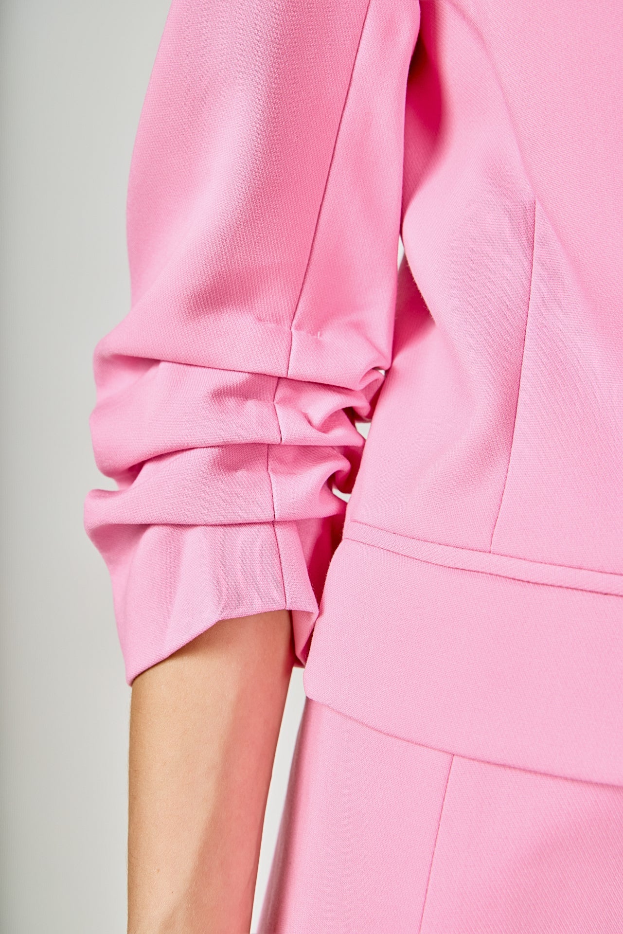 ENDLESS ROSE - Sleeve Cinched 3/4 Blazer - BLAZERS available at Objectrare