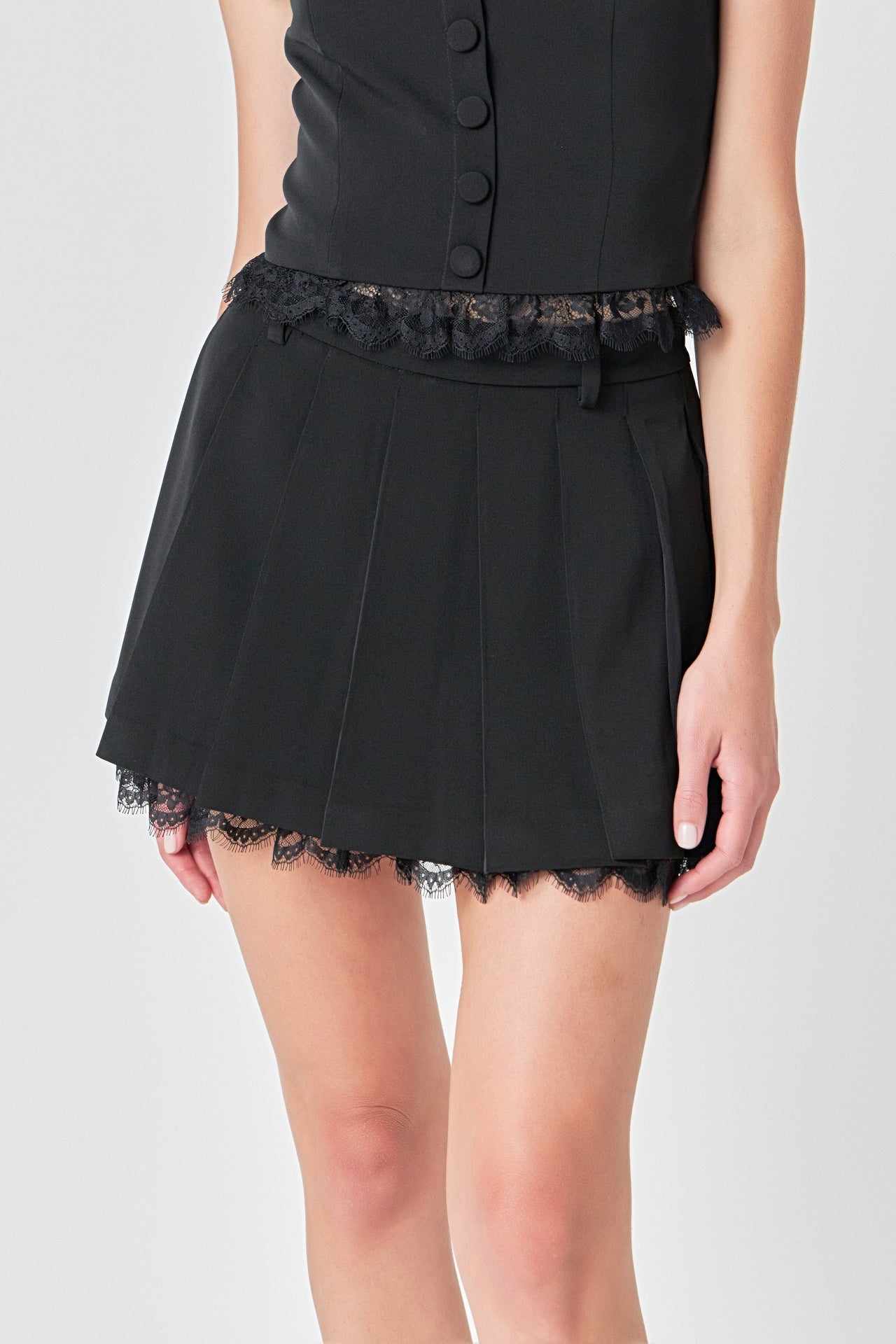 ENDLESS ROSE - Endless Rose - Peekaboo Lace Pleated Skort - SKORTS available at Objectrare