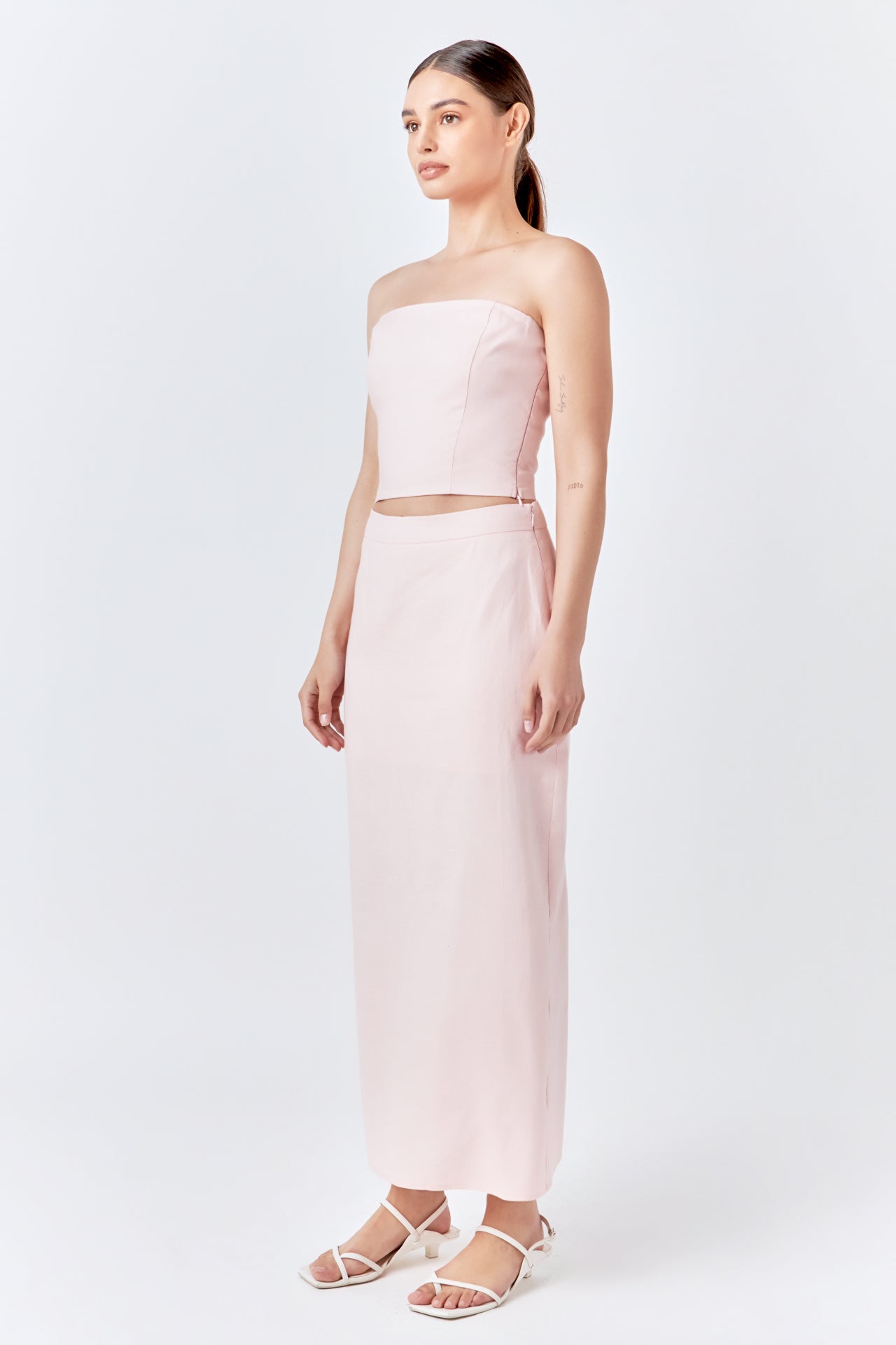 ENDLESS ROSE - Linen Sleeveless Top - TOPS available at Objectrare