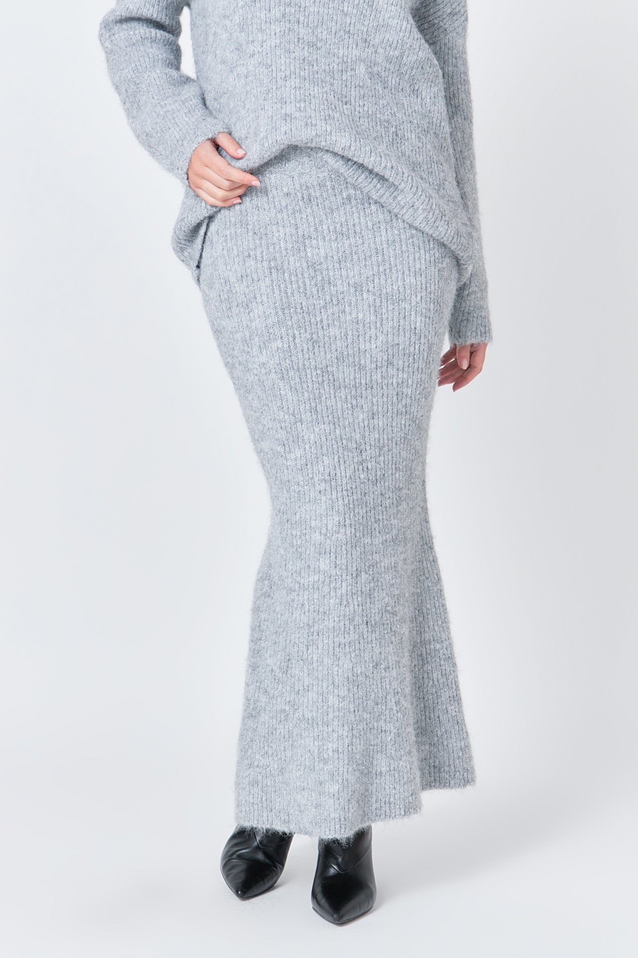 ENDLESS ROSE - Fuzzy Mermaid Maxi Skirt - SKIRTS available at Objectrare