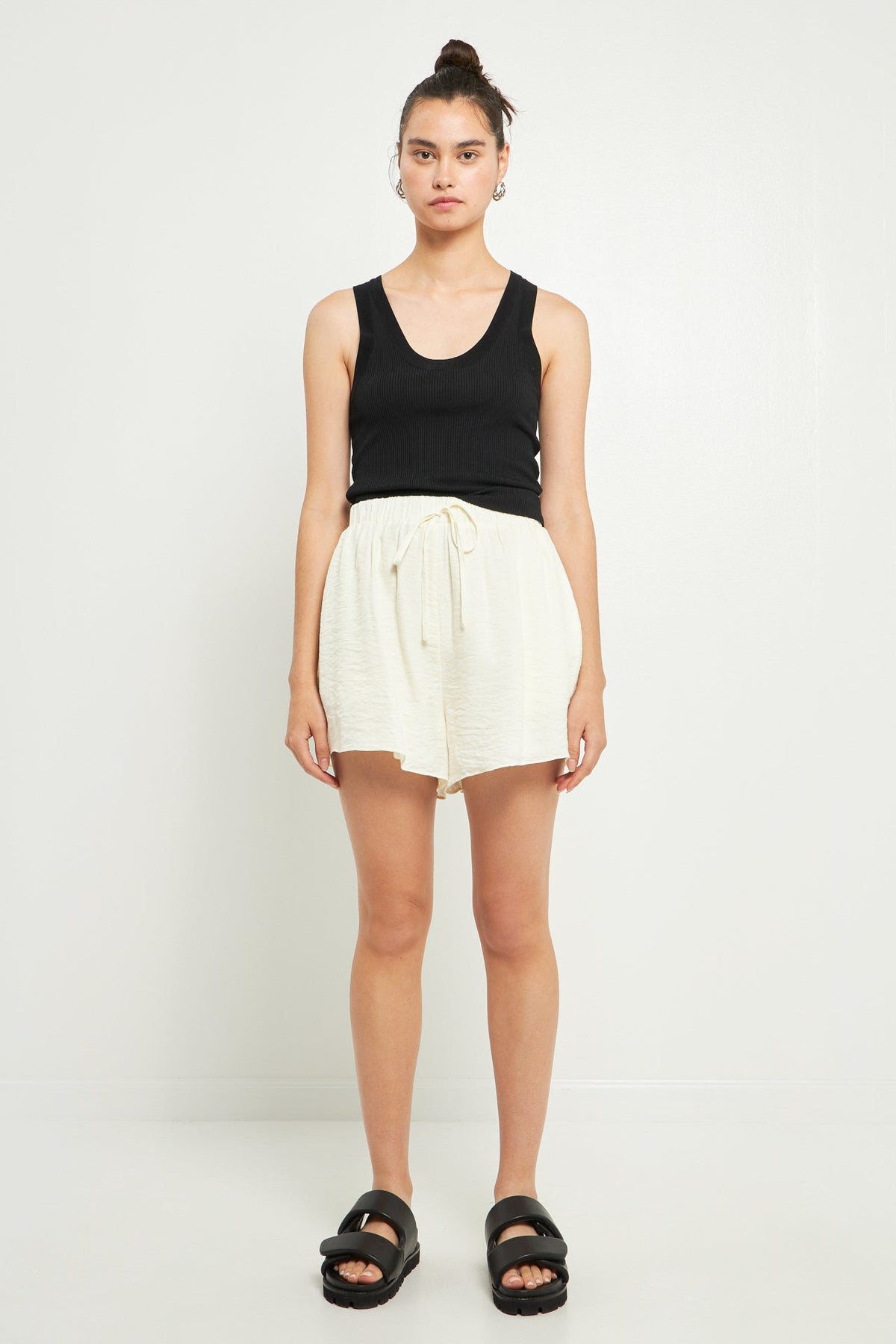 Oversized Linen Shorts