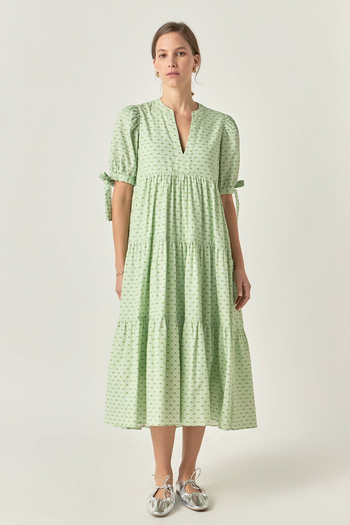Print V Neck Midi Dress
