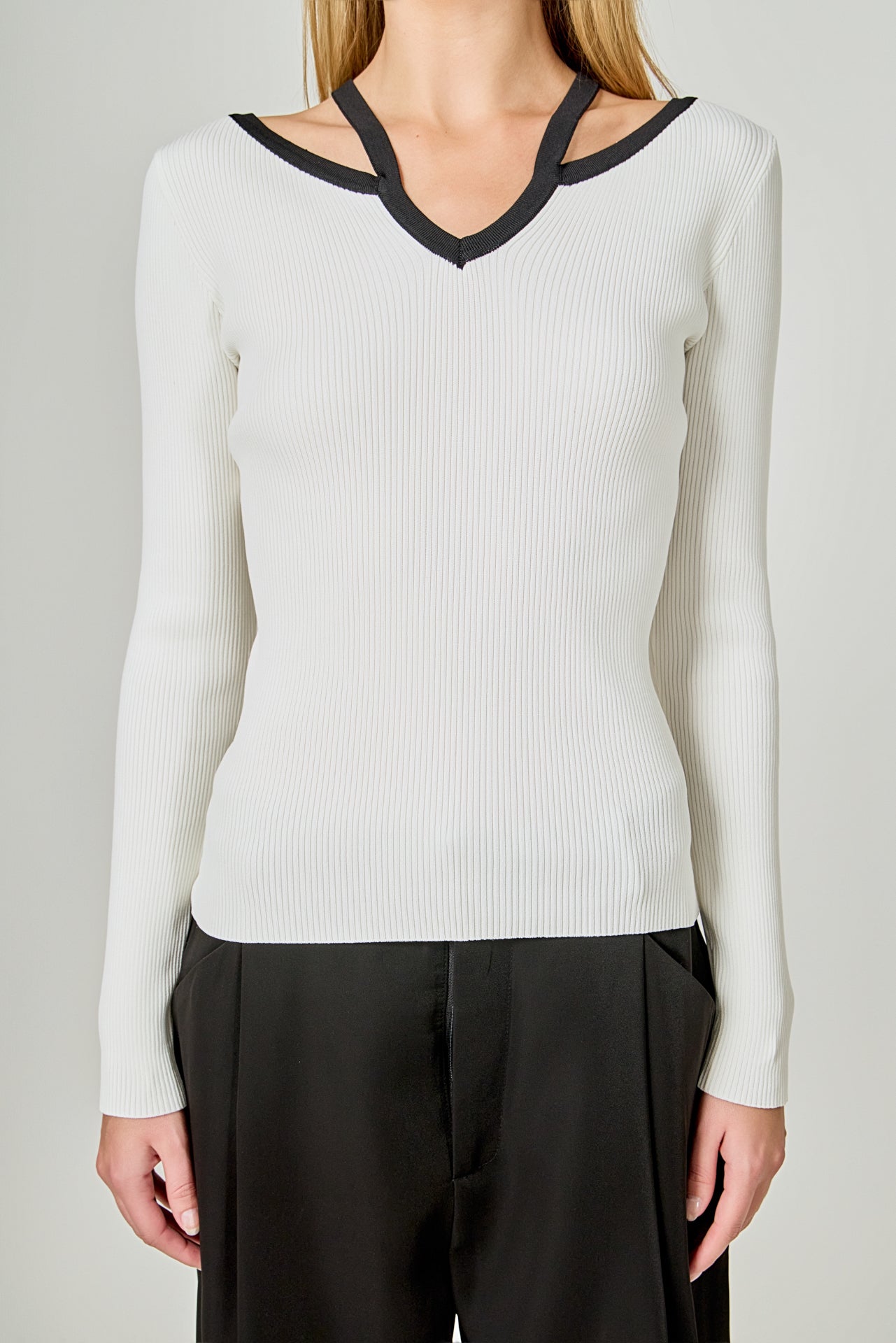 ENDLESS ROSE - Knit Cutout Halter Top - SWEATERS & KNITS available at Objectrare